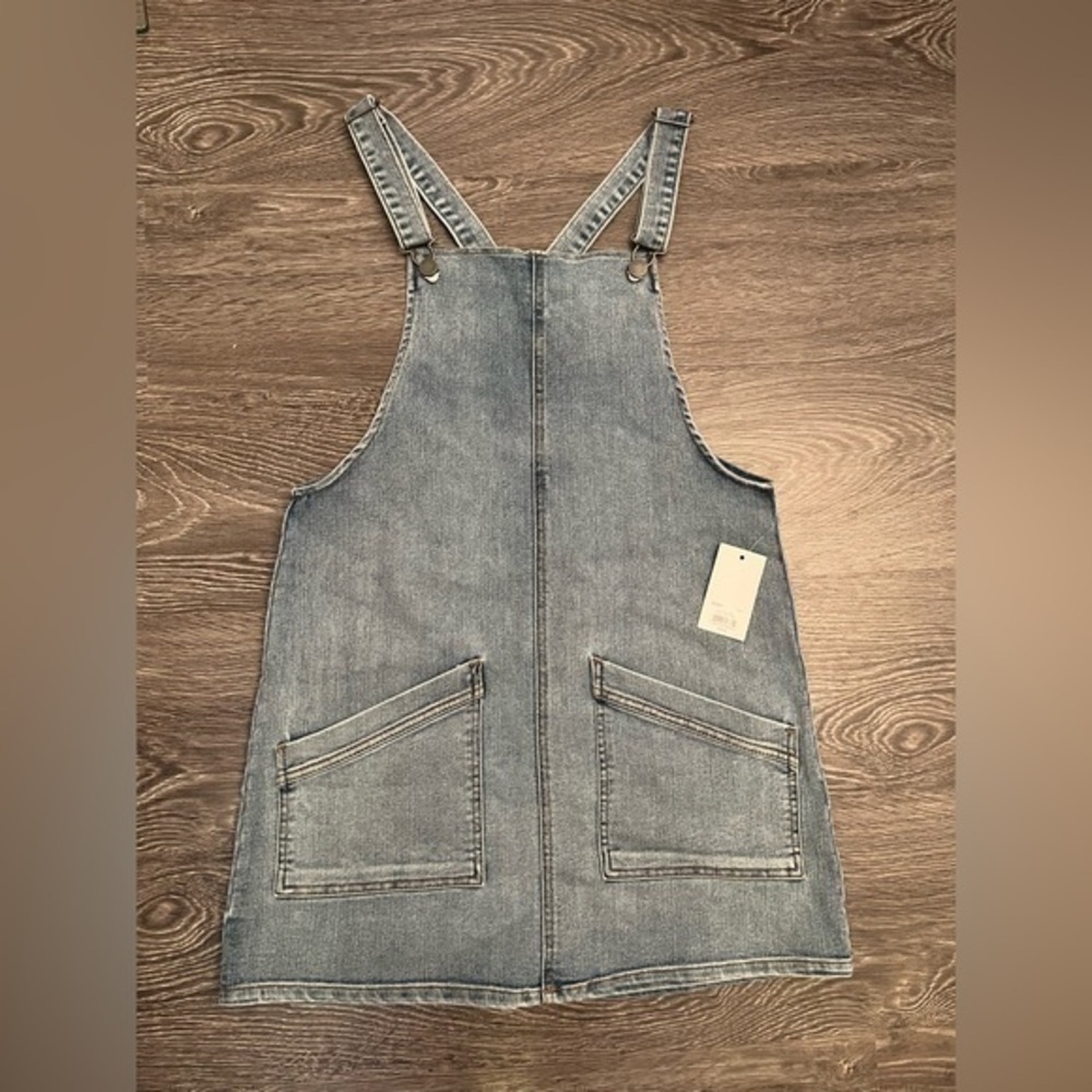 NWT SO women’s denim skirt overalls with adjustable straps